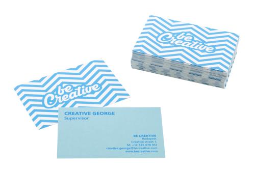 egyedi szakadásmentes névjegykártyák