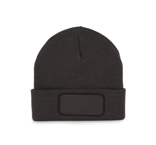 KÖTÖTT SAPKA FELVARRÓVAL