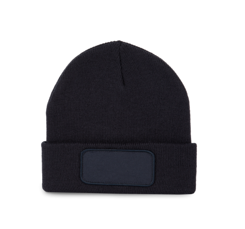 KÖTÖTT SAPKA FELVARRÓVAL