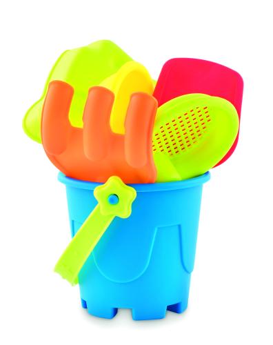 Strand vödör játékokkal