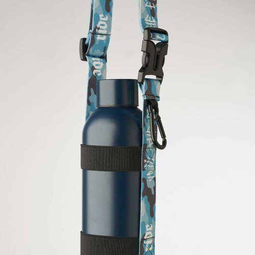 Levehető, szublimált keresztpántos palacktartó karabinerrel