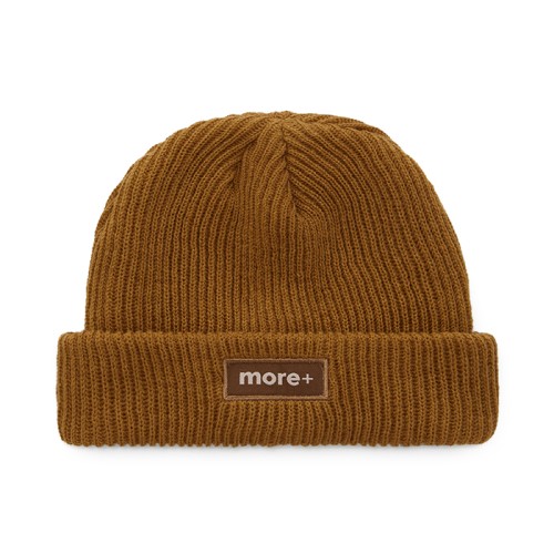 Duplarétegű, bordázott "fisherman" stílusú akril kötött sapka keskeny mandzsettával.