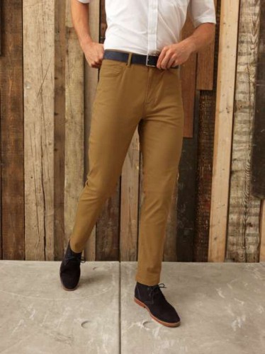 FÉRFI PERFORMANCE CHINO FARMER