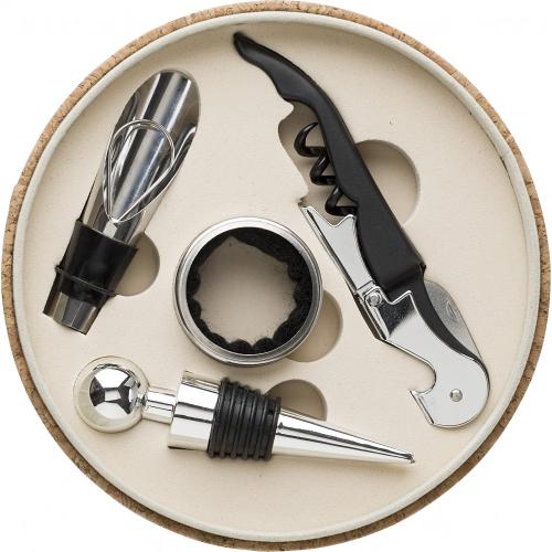 4 db-os boroskészlet, barna