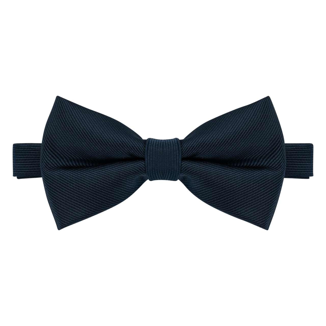 BOW TIE