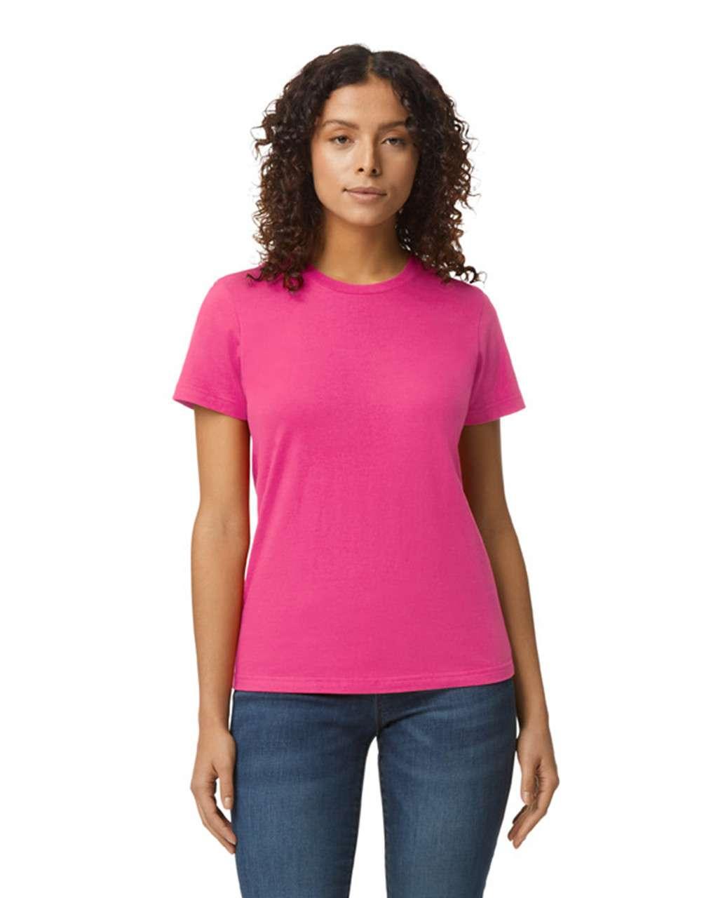 SOFTSTYLE® MIDWEIGHT WOMEN'S T-SHIRT